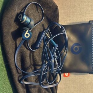 Dr Beats Navy Blue headphones